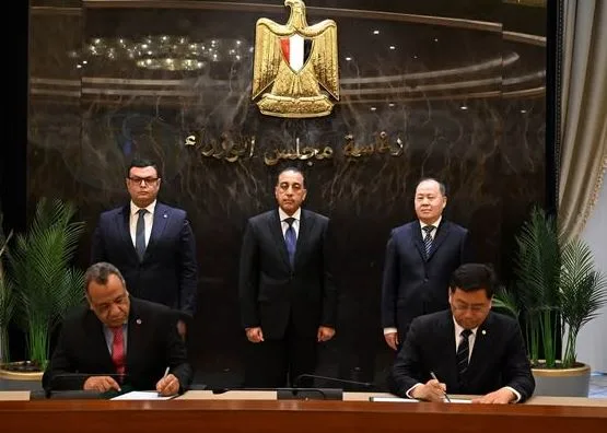 اتفاقية تعاون لتأسيس شراكة بين المقاولون العرب وCSCEC لمشروعات في مصر وأفريقيا اتفاقية تعاون لتأسيس شراكة بين المقاولون العرب وCSCEC لمشروعات في مصر وأفريقيا