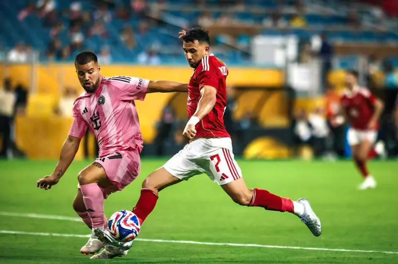 ملف يلا كورة: ارتفاع غرامة تريزيجيه، هدف الزمالك نحو الدحيل، وتصريحات وزير الرياضة ملف يلا كورة: ارتفاع غرامة تريزيجيه، هدف الزمالك نحو الدحيل، وتصريحات وزير الرياضة