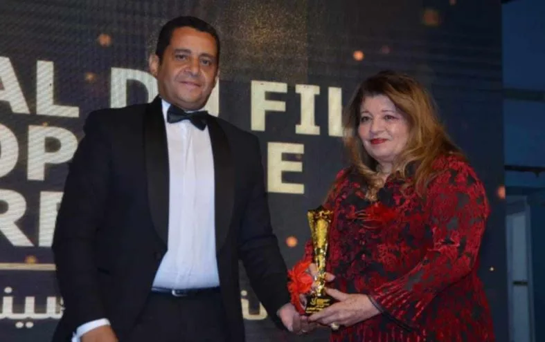 تقدير مكتبة مصر الجديدة في ختام مهرجان السينما الناطقة بالفرنسية