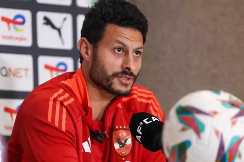 من القاهرة إلى ميامي.. الشناوي يشعل حماسة جماهير الأهلي قبل التوجه إلى أمريكا من القاهرة إلى ميامي.. الشناوي يشعل حماسة جماهير الأهلي قبل التوجه إلى أمريكا