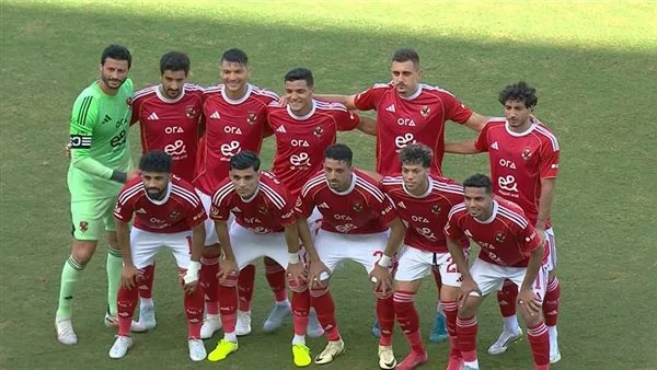 منافسة حماسية.. باتشوكا يهزم الأهلي بركلات الحظ في اللقاء الودي منافسة حماسية.. باتشوكا يهزم الأهلي بركلات الحظ في اللقاء الودي