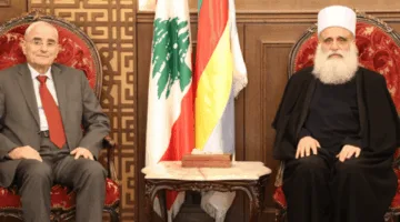 منسى يلتقي شيخ العقل: نهدف لتجديد فترة عمل اليونيفيل خلال شهر أغسطس.