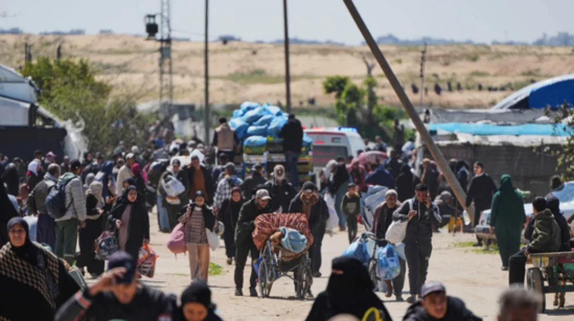منظمة إغاثية تعلن عن تعليق توزيع المساعدات في غزة مؤقتًا لهذا السبب منظمة إغاثية تعلن عن تعليق توزيع المساعدات في غزة مؤقتًا لهذا السبب