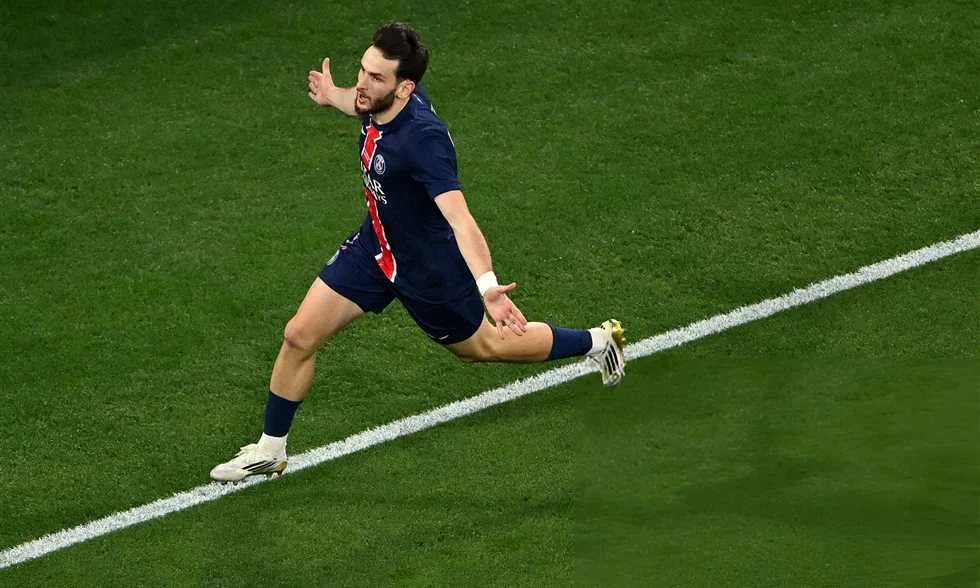 مواعيد مباريات الأحد 15 يونيو – أتليتكو مدريد يلتقي سان جيرمان وبايرن يواجه أوكلاند مواعيد مباريات الأحد 15 يونيو – أتليتكو مدريد يلتقي سان جيرمان وبايرن يواجه أوكلاند