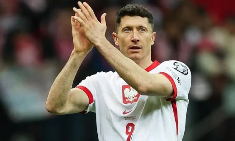 ميخال بروبياش يتنحى عن تدريب منتخب بولندا ميخال بروبياش يتنحى عن تدريب منتخب بولندا