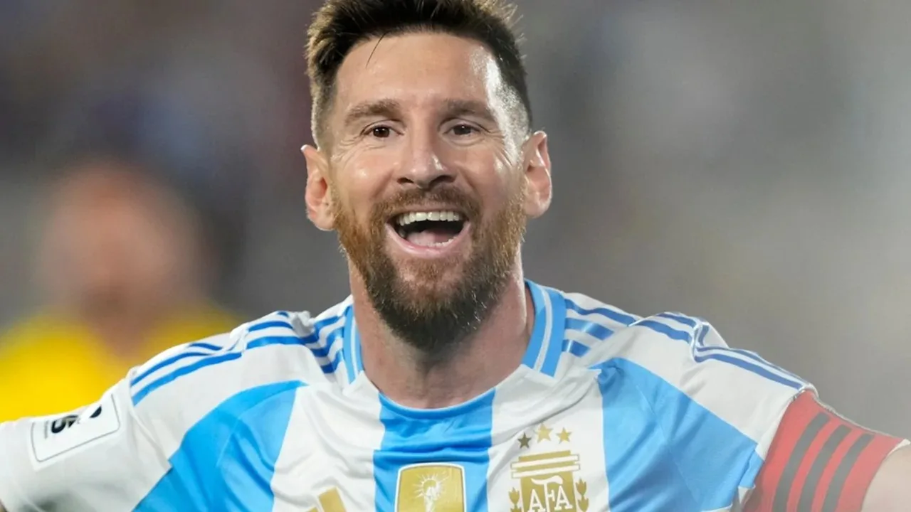 ميسي قبل مباراة الأهلي: مشاركتنا في كأس العالم للأندية فرصة لتدوين التاريخ ميسي قبل مباراة الأهلي: مشاركتنا في كأس العالم للأندية فرصة لتدوين التاريخ
