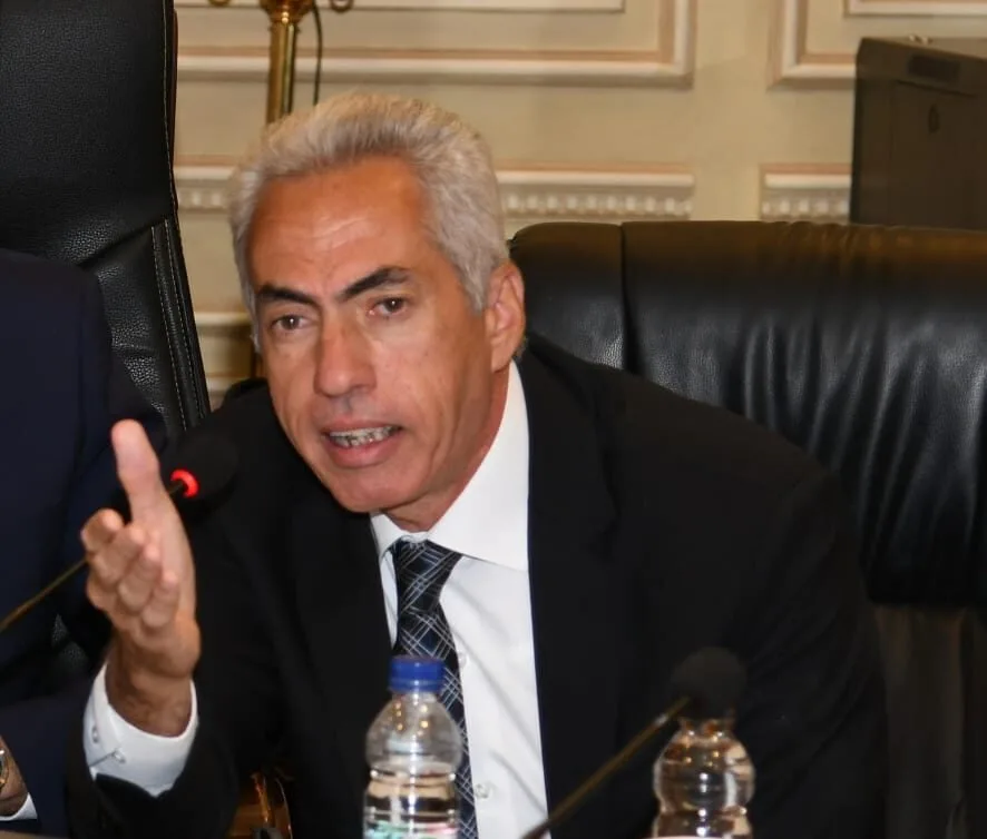 نائب برلماني: حدود مصر وحقها في السيادة خط أحمر لن يُسمح لأحد بتجاوزه نائب برلماني: حدود مصر وحقها في السيادة خط أحمر لن يُسمح لأحد بتجاوزه