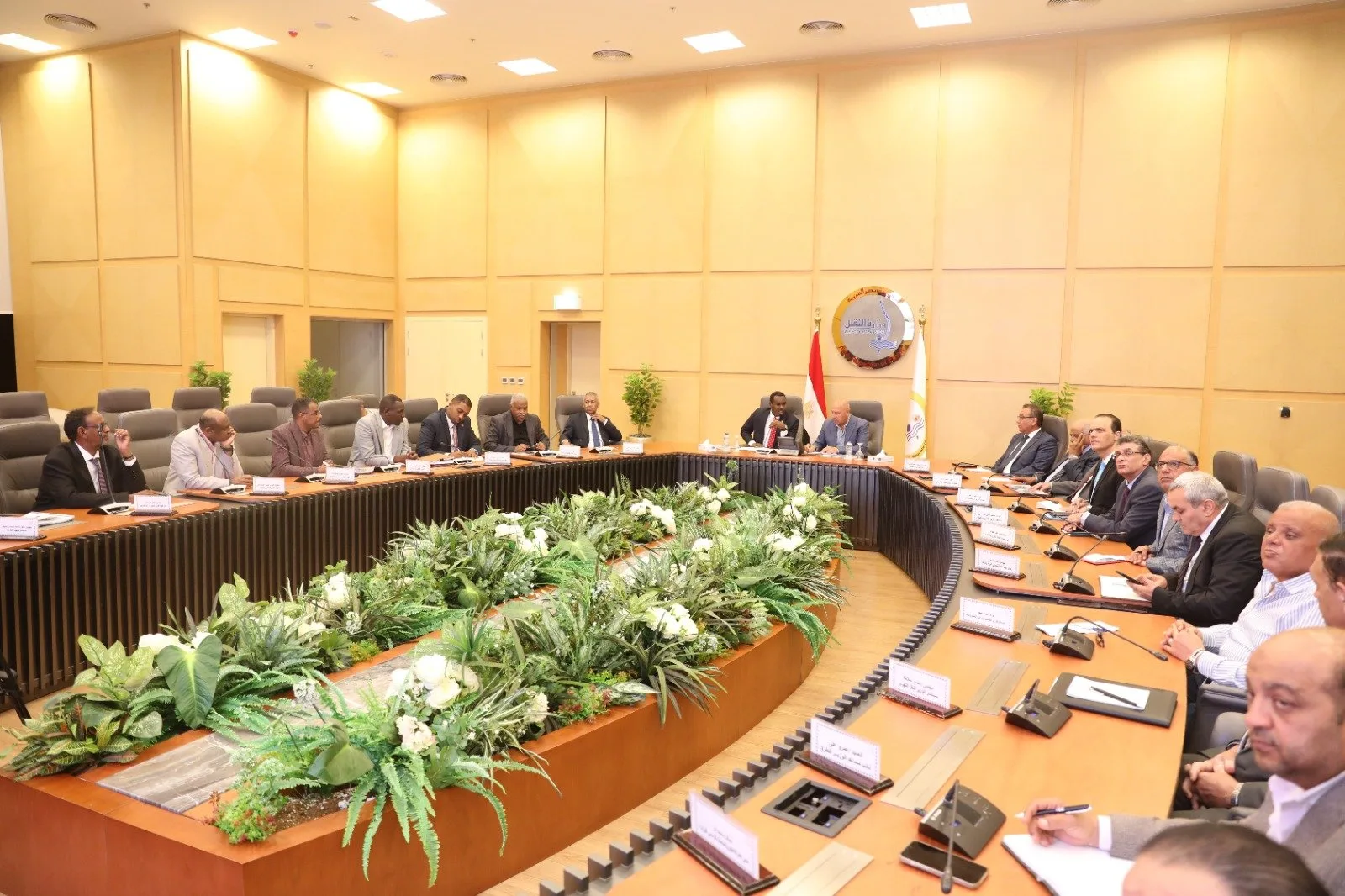 نائب رئيس الوزراء للتنمية الصناعية يلتقي نظيره السوداني لاستكشاف فرص التعاون نائب رئيس الوزراء للتنمية الصناعية يلتقي نظيره السوداني لاستكشاف فرص التعاون