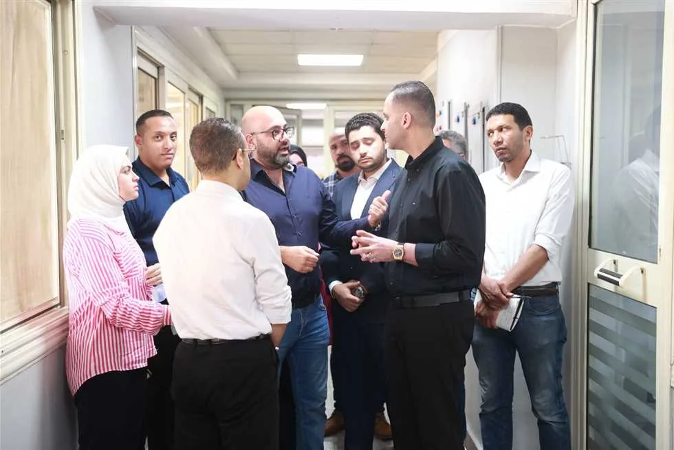 نائب وزير الصحة يقوم بزيارة ميدانية لعدد من المرافق الصحية في القاهرة في اليوم الأول من عيد الأضحى نائب وزير الصحة يقوم بزيارة ميدانية لعدد من المرافق الصحية في القاهرة في اليوم الأول من عيد الأضحى