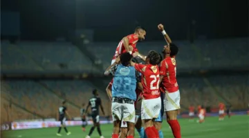 ناديان من الخليج يستقطبان لاعب الأهلي بعد بطولة كأس العالم للأندية
