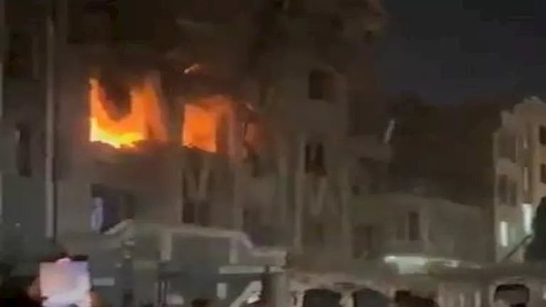 نتنياهو: الحملة ضد إيران ستستمر حتى القضاء على قدراتها النووية والصاروخية. نتنياهو: الحملة ضد إيران ستستمر حتى القضاء على قدراتها النووية والصاروخية.