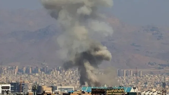 نتنياهو يُعلن عن إنهاء حياة رئيس الاستخبارات الإيرانية ونائبه نتنياهو يُعلن عن إنهاء حياة رئيس الاستخبارات الإيرانية ونائبه
