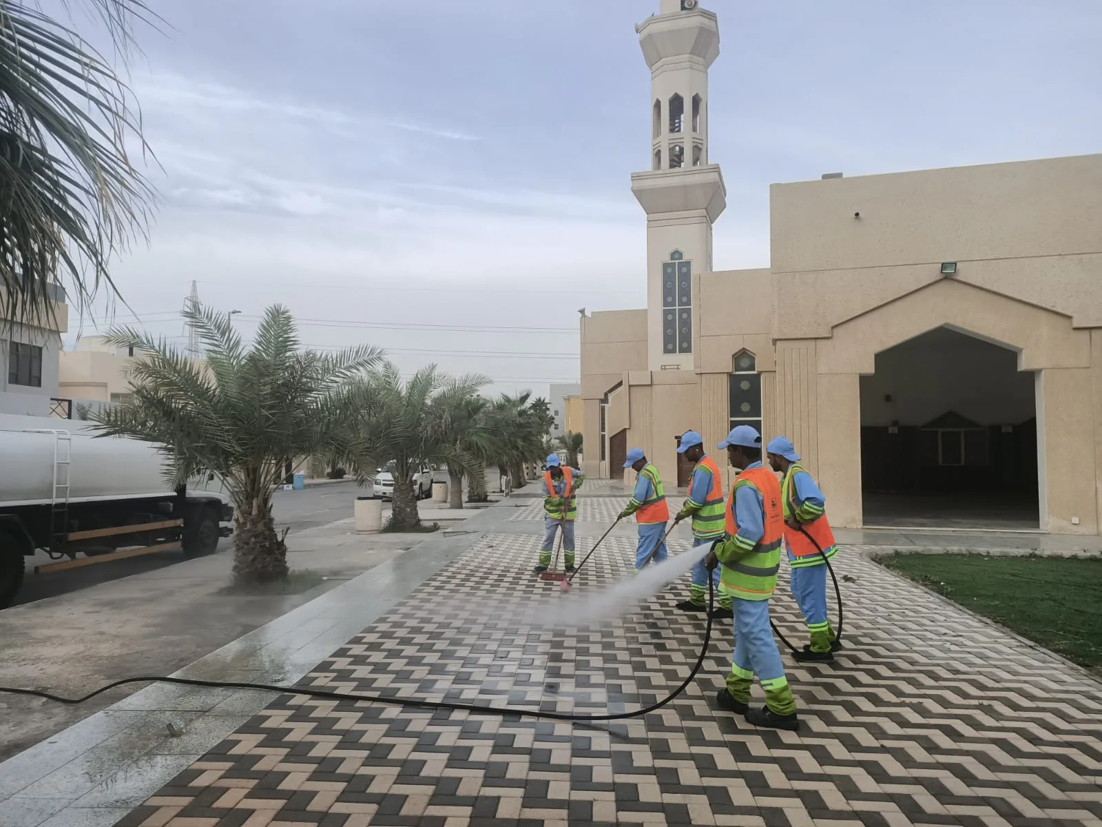 نجران تُجهِّز لأحتفالات عيد الأضحى بوجود أكثر من 171 مسجدًا ومصلى نجران تُجهِّز لأحتفالات عيد الأضحى بوجود أكثر من 171 مسجدًا ومصلى
