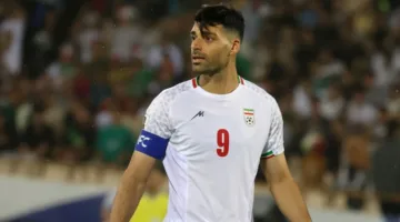 نجم إنتر محتجز في إيران بسبب الظروف الأمنية