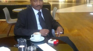 كامل إدريس: قائد ومفكر أم مجرد خازوق جديد؟