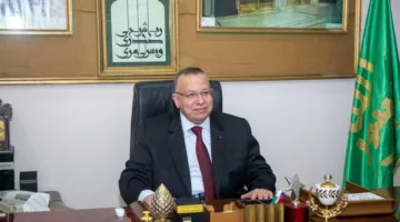 نقيب الأشراف يهنئ بمناسبة العيد: علينا توحيد الصف خلف القيادة السياسية