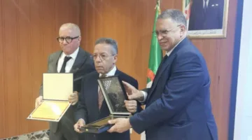نقيب الأطباء يشارك في المؤتمر العالمي العشرين لنقابة الأطباء الجزائريين