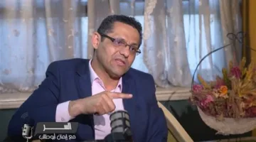 نقيب الصحفيين يقدّر تراجع نوارة نجم عن القضية الجنائية ضد محمد الباز