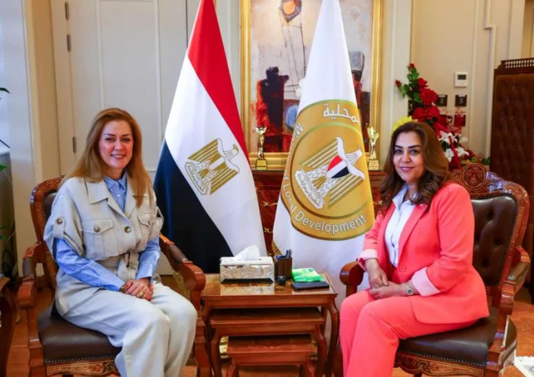البحث في تطوير مهارات الكوادر المحلية وتعزيز فعالية مركز سقارة من قبل التنميتين المحلية والوطنية للتدريب. البحث في تطوير مهارات الكوادر المحلية وتعزيز فعالية مركز سقارة من قبل التنميتين المحلية والوطنية للتدريب.