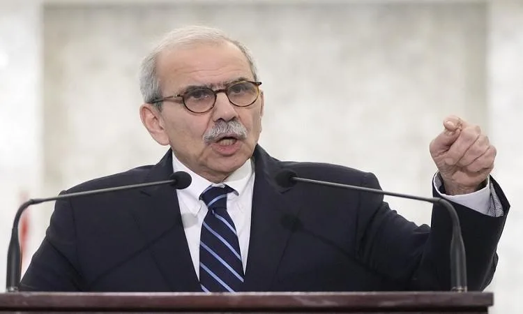 نواف سلام: غياب الاستقرار في ظل الاعتداءات الإسرائيلية وجهودنا مركّزة على إعادة الإعمار نواف سلام: غياب الاستقرار في ظل الاعتداءات الإسرائيلية وجهودنا مركّزة على إعادة الإعمار