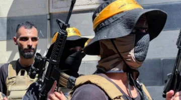 هل ستبدأ إجراءات تسليم الأسلحة في المخيمات غدًا؟