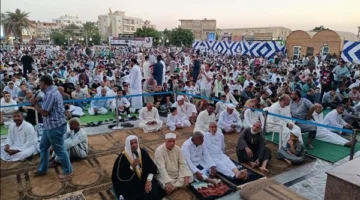 هل يُسمح بتخطي صلاة الجمعة في أول أيام عيد الأضحى؟