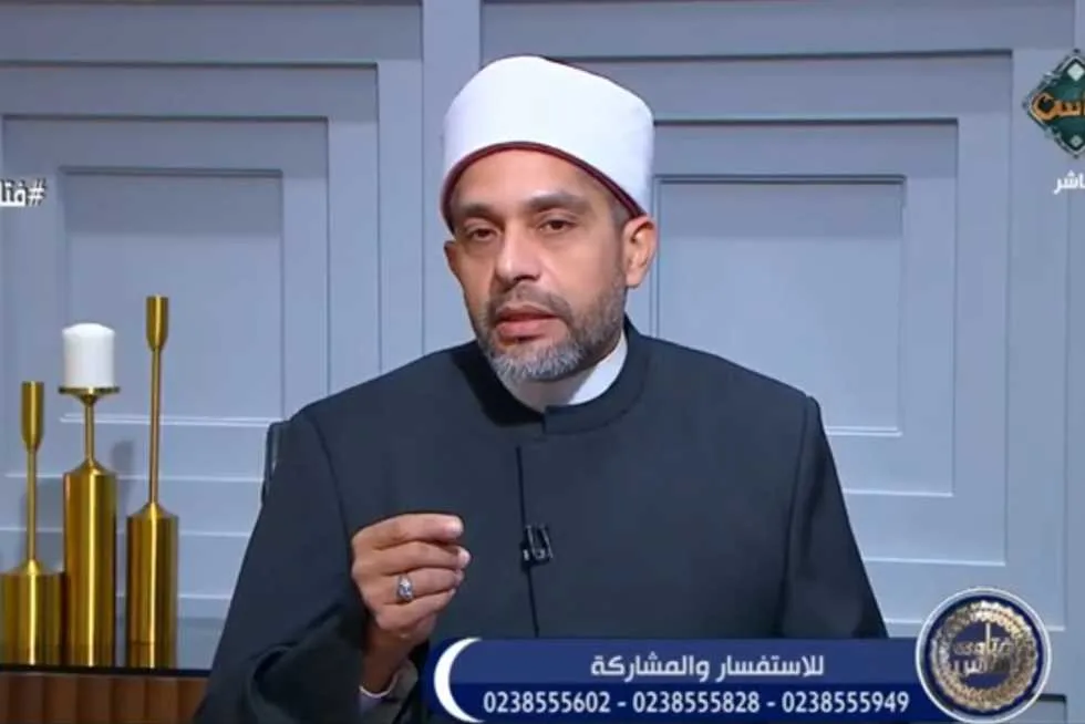 هل يُسمح بزيارة القبور في الأعياد وما هي أفضل هدية للمتوفى؟.. إجابة من أمين الفتوى هل يُسمح بزيارة القبور في الأعياد وما هي أفضل هدية للمتوفى؟.. إجابة من أمين الفتوى