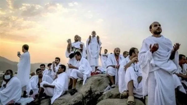 هل يُمنع قص الشعر والأظافر على من يعتزم الأضحية؟ رأي من وزارة الأوقاف هل يُمنع قص الشعر والأظافر على من يعتزم الأضحية؟ رأي من وزارة الأوقاف