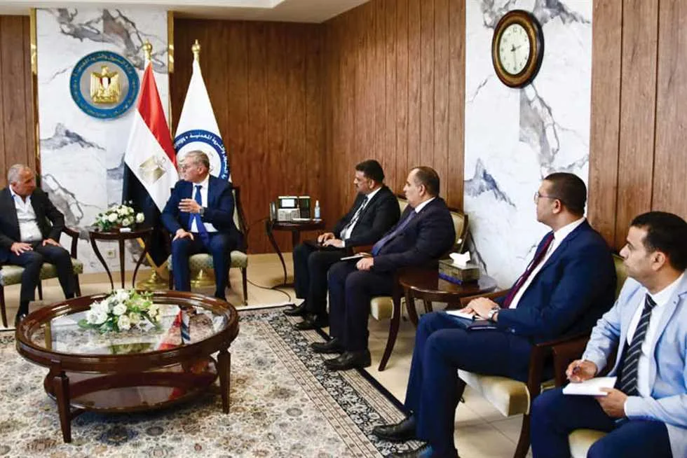 «وزارة البترول» تستكشف سبل التعاون مع «السويدي إليكتريك» في مجالات «الطاقة والتعدين» «وزارة البترول» تستكشف سبل التعاون مع «السويدي إليكتريك» في مجالات «الطاقة والتعدين»