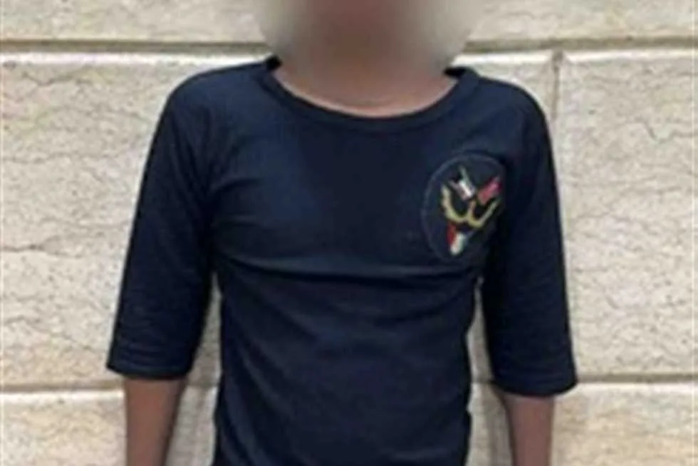 «وزارة الداخلية» توضح تفاصيل مقطع فيديو لطفل يلعب في وسط أحد المحاور بالمقطم «وزارة الداخلية» توضح تفاصيل مقطع فيديو لطفل يلعب في وسط أحد المحاور بالمقطم