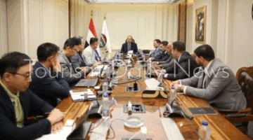 وزير الأعمال يتشاور مع وفد من Global SAE-A الكورية لاستكشاف فرص الاستثمار