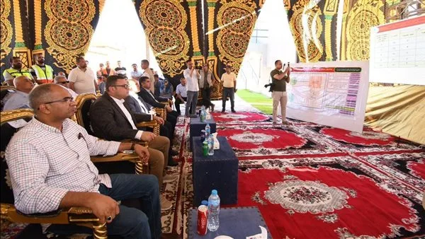 وزير الإسكان ومحافظ كفر الشيخ يزوران محطة معالجة مياه الصرف الصحي في قومسيون وزير الإسكان ومحافظ كفر الشيخ يزوران محطة معالجة مياه الصرف الصحي في قومسيون