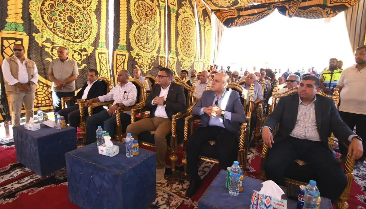 وزير الإسكان يواصل متابعة تقدم مشروعات مياه الشرب والصرف الصحي في كفر الشيخ ضمن مبادرة “حياة كريمة” وزير الإسكان يواصل متابعة تقدم مشروعات مياه الشرب والصرف الصحي في كفر الشيخ ضمن مبادرة “حياة كريمة”