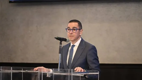 وزير الاستثمار: المنصة الموحدة للتراخيص توفر 250 خدمة للمستثمرين وزير الاستثمار: المنصة الموحدة للتراخيص توفر 250 خدمة للمستثمرين