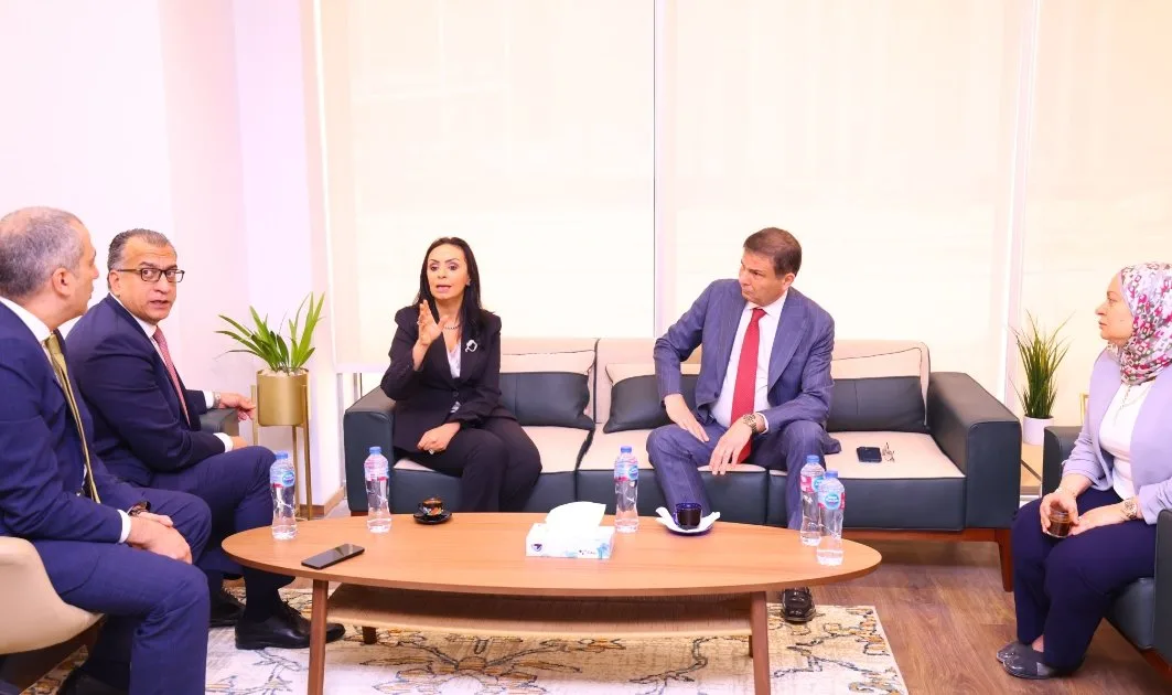 وزير التضامن ووزير الزراعة يزوران مقر البنك الزراعي المصري في العاصمة الإدارية وزير التضامن ووزير الزراعة يزوران مقر البنك الزراعي المصري في العاصمة الإدارية