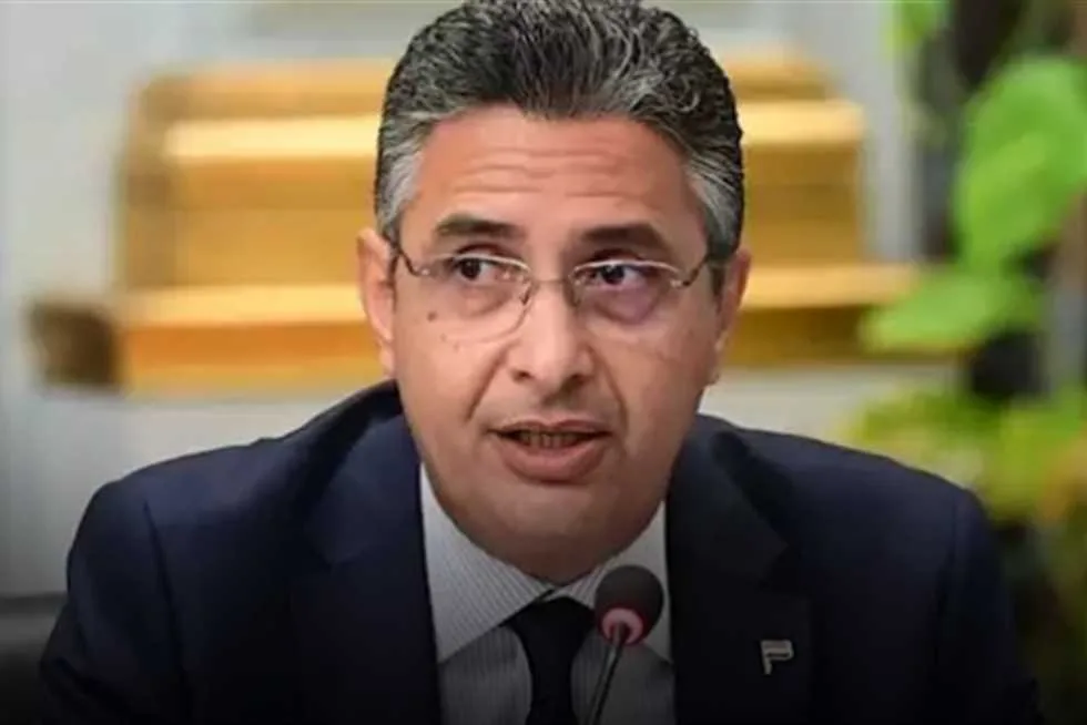 وزير التموين يراقب تطورات المخزون الاستراتيجي للمواد الغذائية الأساسية وزير التموين يراقب تطورات المخزون الاستراتيجي للمواد الغذائية الأساسية