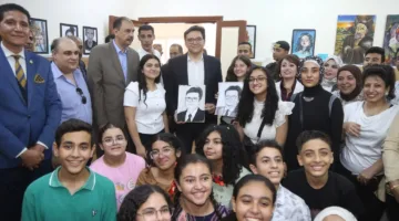 وزير الثقافة ومحافظ سوهاج يدشّنان مركز ثقافي في أخميم بعد تحسينه وتجديده