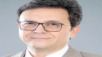 وزير الثقافة يعلن عن وقف تنفيذ قرار رفع رسوم المصنفات الفنية والعودة إلى الرسوم السابقة.