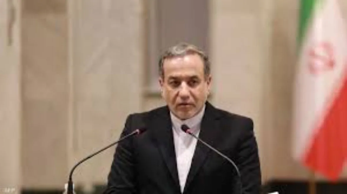 وزير الخارجية الإيراني في القاهرة: إسرائيل تشكل تهديداً نووياً على غزة وزير الخارجية الإيراني في القاهرة: إسرائيل تشكل تهديداً نووياً على غزة