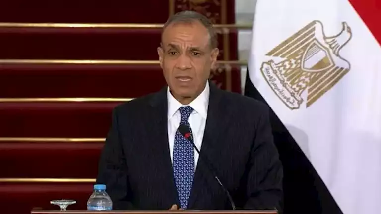 وزير الخارجية يتابع مستجدات الهجمات الإسرائيلية مع نظرائه في المنطقة وزير الخارجية يتابع مستجدات الهجمات الإسرائيلية مع نظرائه في المنطقة