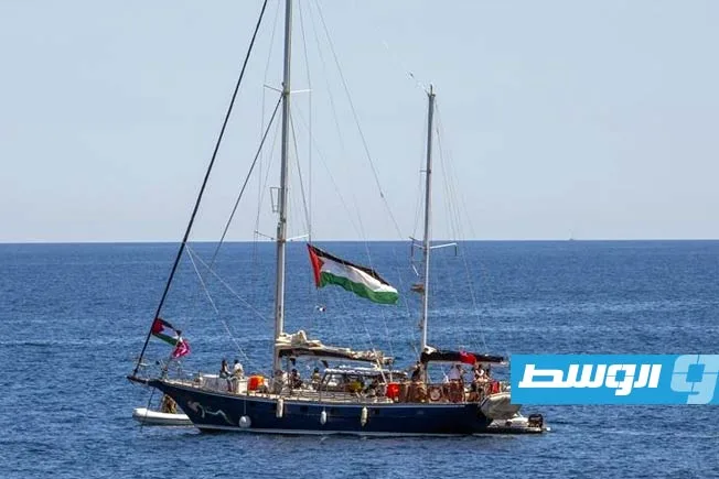 وزير الدفاع الإسرائيلي يوجه جيش الاحتلال لعرقلة وصول سفينة مادلين إلى غزة. وزير الدفاع الإسرائيلي يوجه جيش الاحتلال لعرقلة وصول سفينة مادلين إلى غزة.