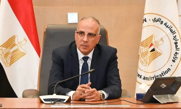وزير الري: تعزيز حالة التأهب في جميع أجهزة الوزارة خلال عطلة عيد الأضحى وزير الري: تعزيز حالة التأهب في جميع أجهزة الوزارة خلال عطلة عيد الأضحى