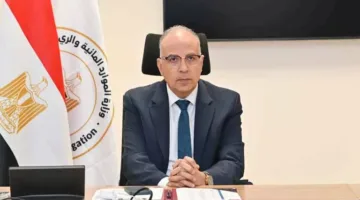 وزير الري يُعفي رئيس إدارة الموارد المائية في البحيرة من مهامه على الفور