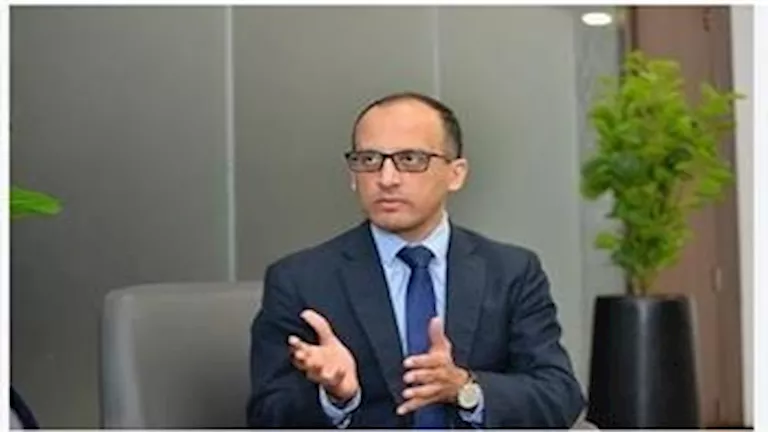 وزير الشؤون يكشف عن استراتيجية الحكومة لضمان تأمين الغاز والكهرباء في فصل الصيف وزير الشؤون يكشف عن استراتيجية الحكومة لضمان تأمين الغاز والكهرباء في فصل الصيف