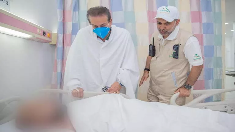 وزير الصحة يلتقي بنظيره السعودي للاطمئنان على صحة الحجاج وزير الصحة يلتقي بنظيره السعودي للاطمئنان على صحة الحجاج