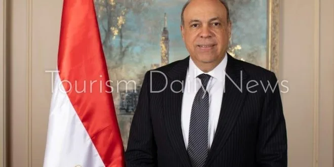 وزير الطيران يبارك للموظفين في القطاع بمناسبة عيد الأضحى المبارك
