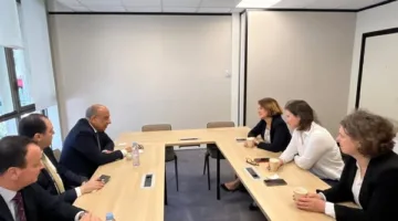 وزير الكهرباء يناقش مع شركة EDF الفرنسية تعزيز الشراكة في مشاريع الطاقة المتجددة والضخ والتخزين.