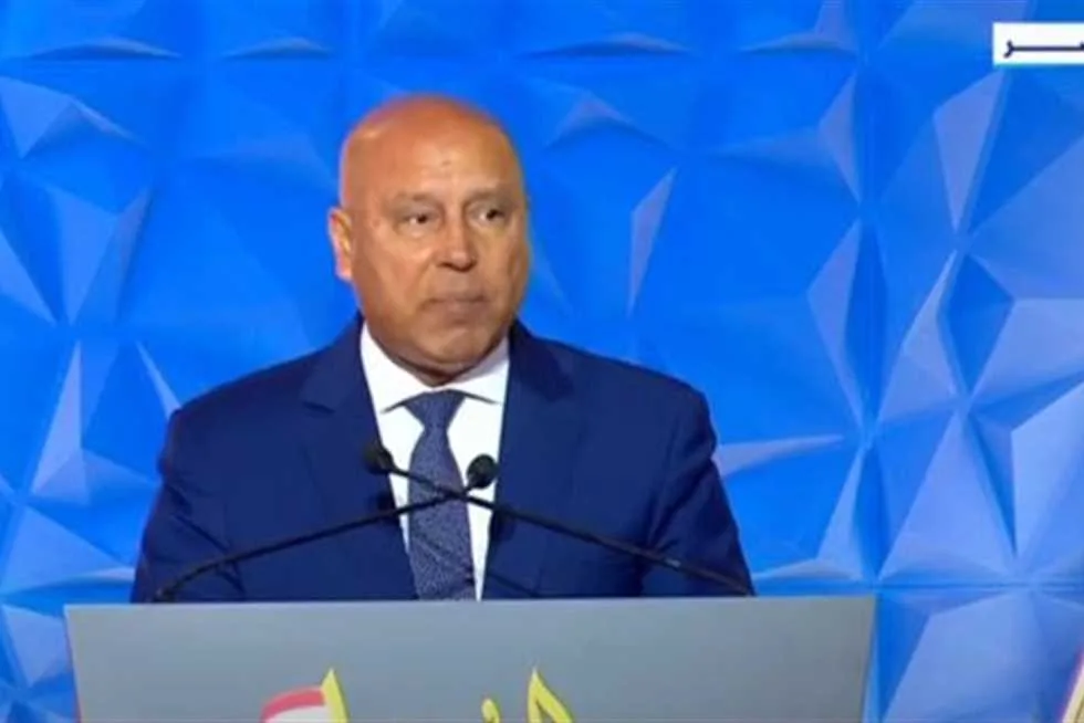 وزير النقل: العمل في الجزر النائية كان من أبرز التحديات التي واجهت الصناعة وزير النقل: العمل في الجزر النائية كان من أبرز التحديات التي واجهت الصناعة