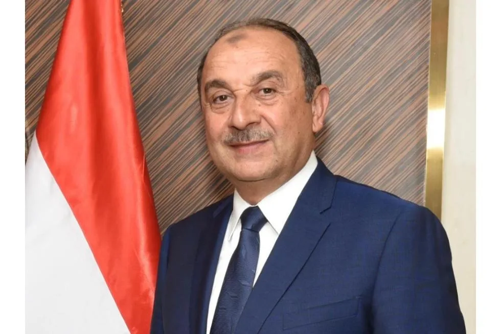 وزير قطاع الأعمال يقوم بزيارة غير متوقعة لشركتي “العربية” و”ممفيس” للأدوية لمراقبة تقدم العمل. وزير قطاع الأعمال يقوم بزيارة غير متوقعة لشركتي “العربية” و”ممفيس” للأدوية لمراقبة تقدم العمل.