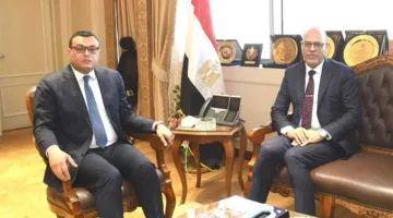 وزيرا الإسكان والعمل يناقشان سبل التعاون في تدريب القوى العاملة